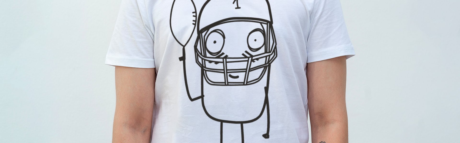 Mann mit weißen Quipster Quarterback T-Shirt